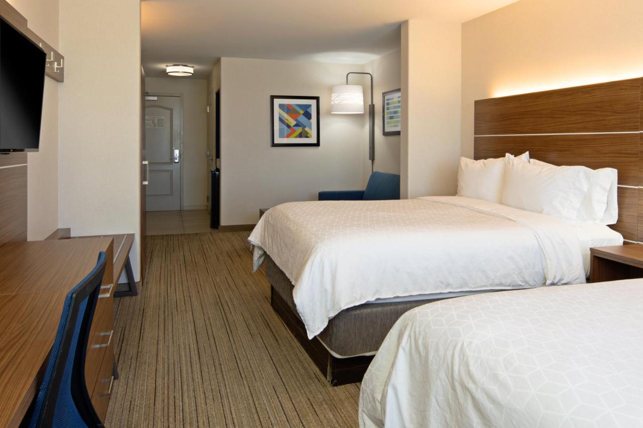 Hotel Express South By Ihg Fresno